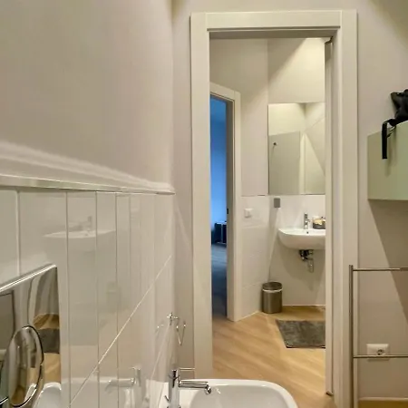 Les Petites Maisons Apartament *